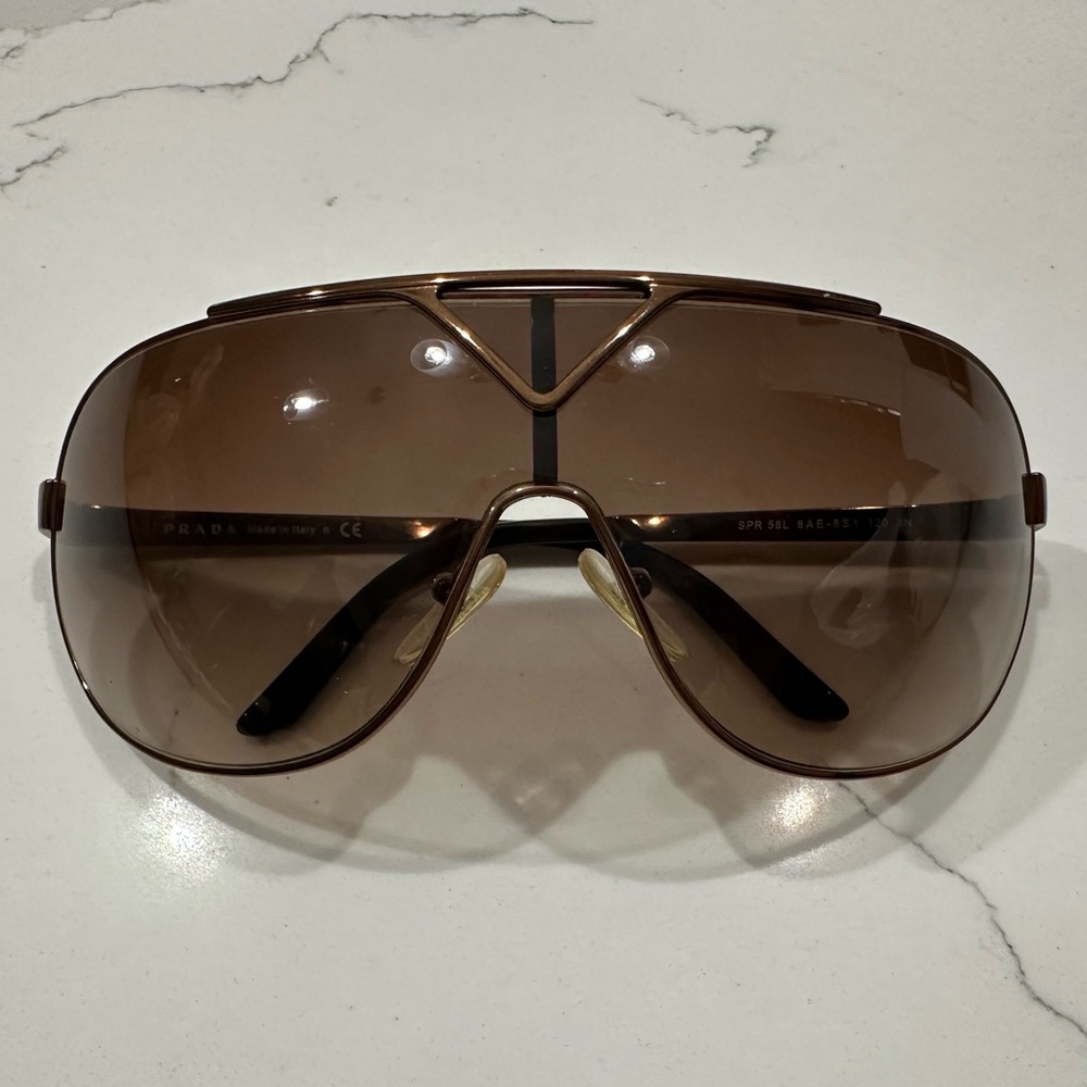 Prada sunglasses - Picture 2 of 3